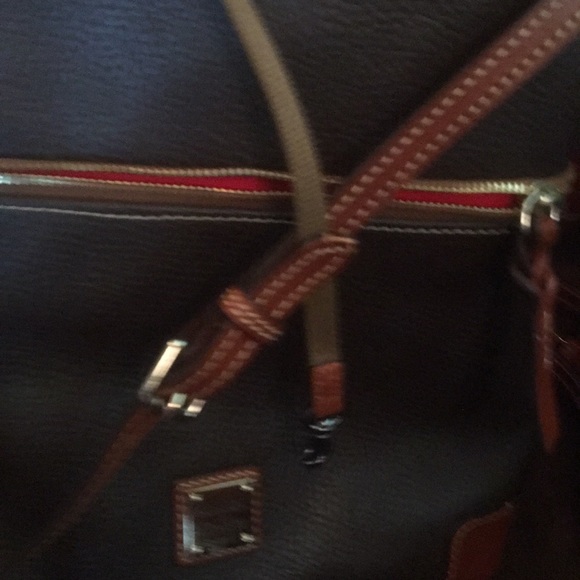 Dooney &Bourke - Picture 7 of 7
